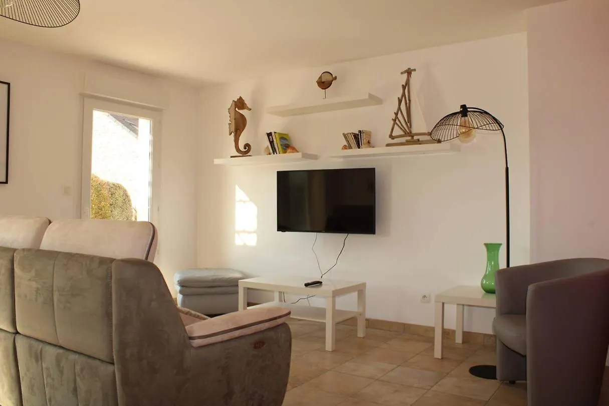 Apartment 528 - Appartement 2 Chambres A Erquy, Proche De La Plage Du Centre