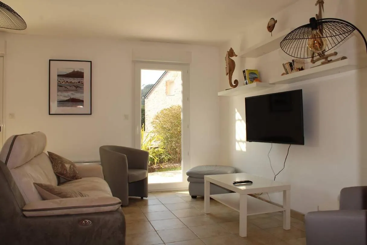 528 - Appartement 2 Chambres A Erquy, Proche De La Plage Du Centre Frankrike